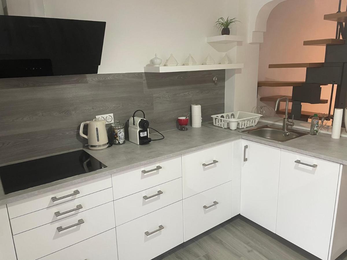 Maisonnette Avec Terrasse Страсбург Екстериор снимка