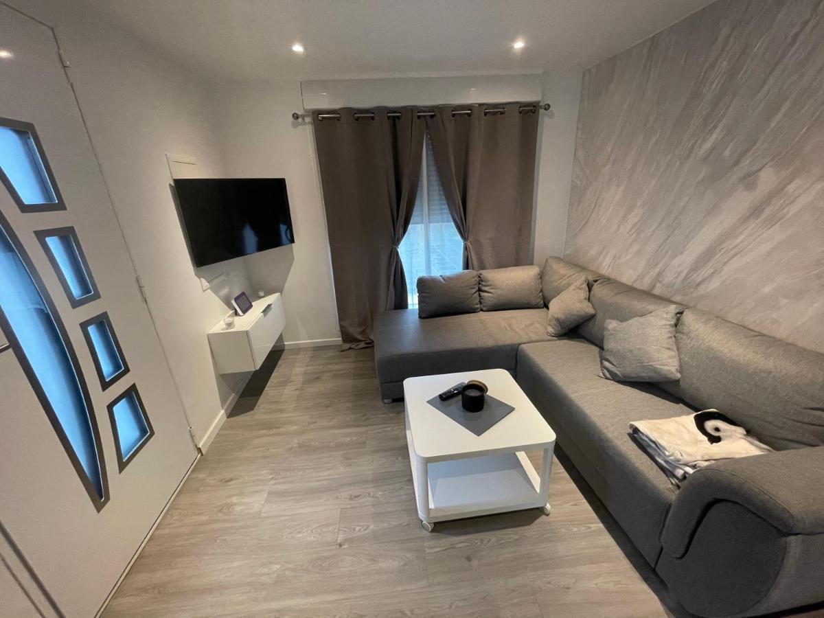 Maisonnette Avec Terrasse Страсбург Екстериор снимка