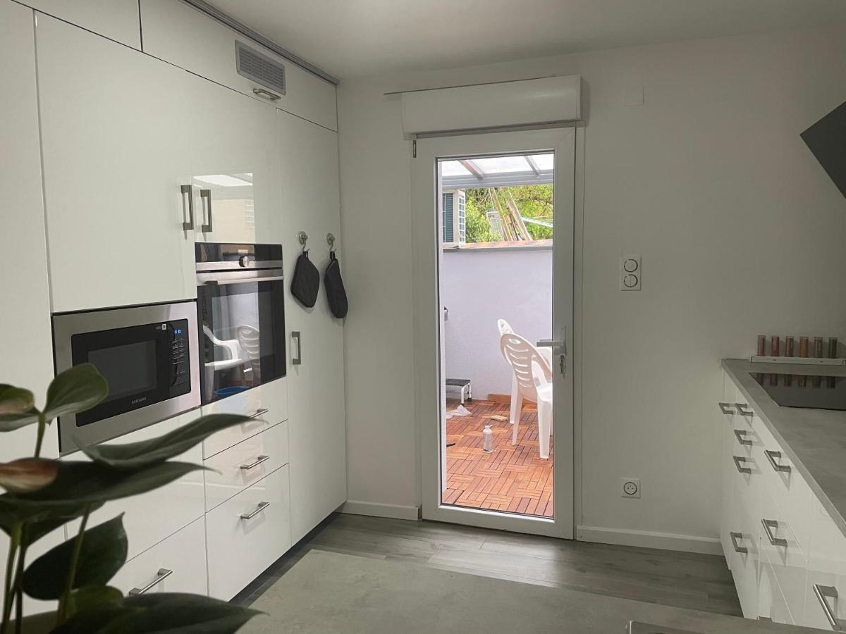 Maisonnette Avec Terrasse Страсбург Екстериор снимка