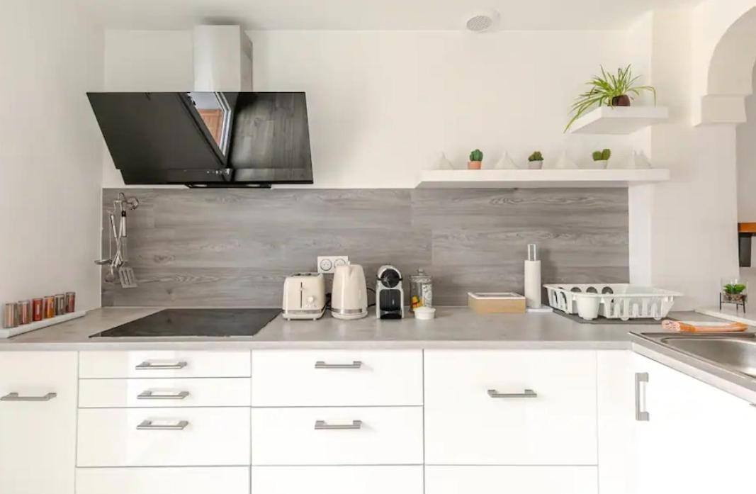 Maisonnette Avec Terrasse Страсбург Екстериор снимка